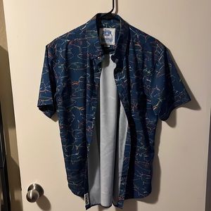 Men’s Med RSVLTS Sharknicolor KUNUFLEX Button Up